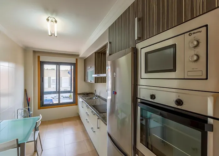 Duplex En Residencial Vichona En *