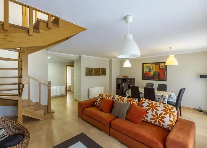 Duplex En Residencial Vichona En Apartment *